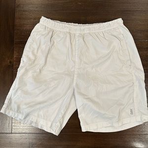 Tasc medium athletic shorts w/ liner